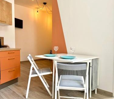 Gares Apartamento | Appartement Secteur Gare et Place de la Comédie, Wifi et Climatisation