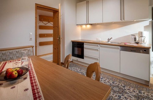Auffach Apartamento | Appartement " Sonnenröslein " - Haus Rosenheim