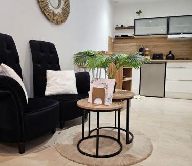 Clermont-l'Herault Apartamento | Appartement SPA - W&M Suite