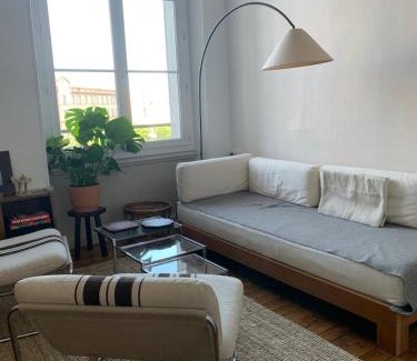 Sablon - Trudaine Apartamento | Appartement spacieux et lumineux Place Delille