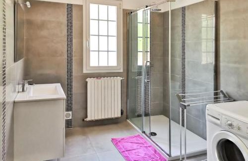 Bastia Apartamento | Appartement spacieux à Bastia avec vue mer et montagne.