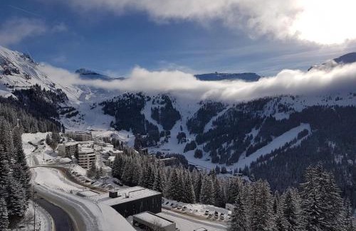 Flaine Apartamento | Appartement spacieux avec accès direct aux pistes, piscine, spa et WIFI – Flaine Montsoleil - FR-1-425-120