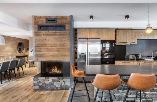 Val-d'Isere Apartamento | Appartement spacieux, cosy avec cheminée, proche pistes et école de ski, idéal pour familles - FR-1-567-12