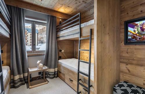 Val-d'Isere Apartamento | Appartement spacieux, cosy avec cheminée, proche pistes et école de ski, idéal pour familles - FR-1-567-12