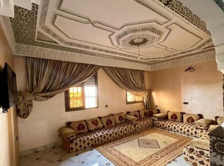 Lagouassem Apartamento | Appartement spacieux marocain traditionnel familial