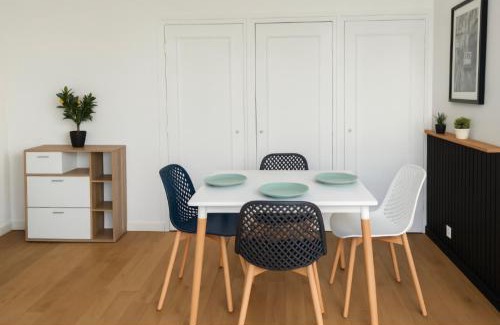 Saint-Jean Eudes Saint-Gilles Apartamento | Appartement Spacieux & Parking