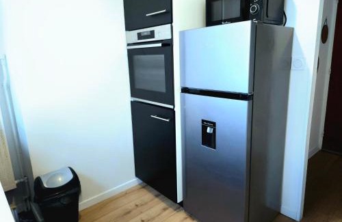 Saint-Jean Eudes Saint-Gilles Apartamento | Appartement Spacieux & Parking