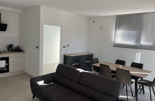 Mosson Apartamento | Appartement Standing