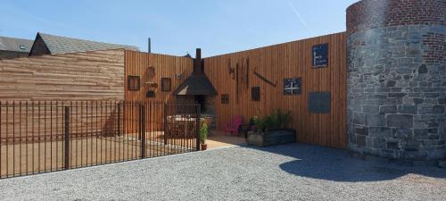 Givet Apartamento | Appartement style industriel avec terrasse