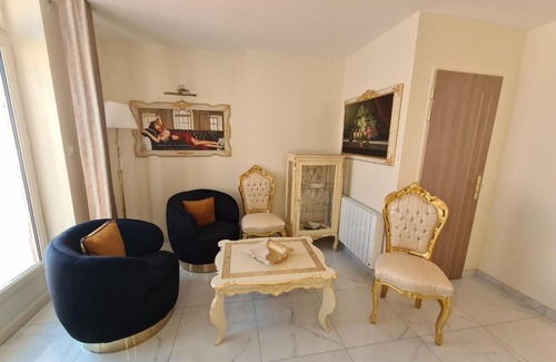 Sully-sur-Loire Apartamento | Appartement Sully-sur-Loire, 1 pièce, 2 personnes - FR-1-590-250