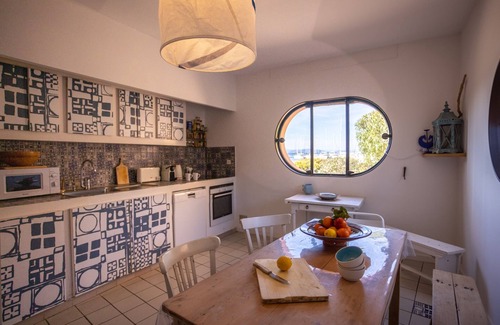 Porquerolles Apartamento | APPARTEMENT SUR LE PORT DE PORQUEROLLES