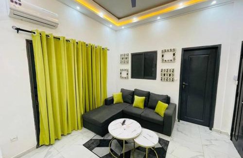 Lome Apartamento | Appartement T 2 : Résidence LES 11 PLURIELLES