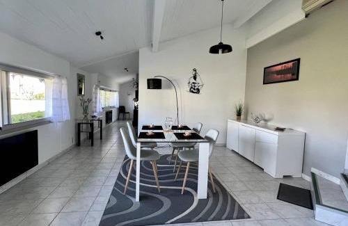 Cambo-les-Bains Apartamento | Appartement T2 Bis avec jardin privé et tout confort à Cambo-les-Bains - FR-1-495-21