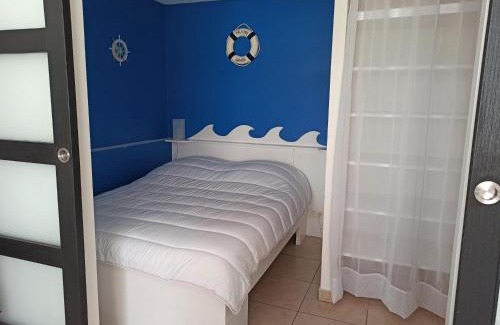 Biscarrosse Plage Apartamento | Appartement T2 Cabine avec Balcon, Parking Privé, à 250m de la Plage - Biscarrosse Plage - FR-1-521-154
