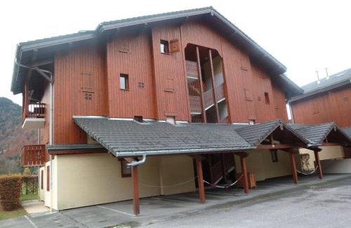 Samoens Apartamento | Appartement T2 calme avec balcon, proche ski-bus et village - FR-1-624-37