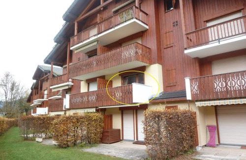 Samoens Apartamento | Appartement T2 calme avec balcon, proche ski-bus et village - FR-1-624-37