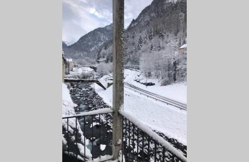 Cauterets Apartamento | Appartement T2 classé tout confort, Cauterets Centre, équipé pour bébé, et WIFI gratuite