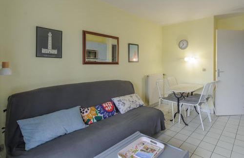 Quartier du Casino Apartamento | Appartement T2 à 50m de la plage avec piscine et terrasse - Châtelaillon-Plage, 4 personnes - FR-1-535-50