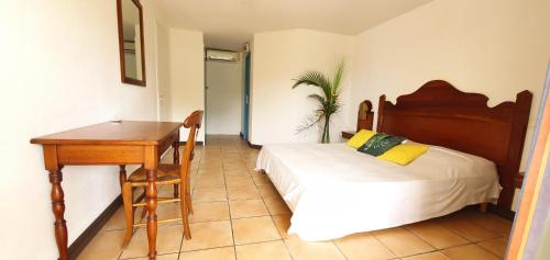 Sainte-Anne Apartamento | Appartement T2 lumineux, confortable et spacieux à Saint-Anne proche piscine et plage de l'Anse Caritan