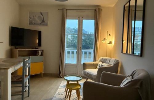 Port de St Goustan Apartamento | Appartement T2 vue sur la rivière avec garage privatif - Port de Saint-Goustan