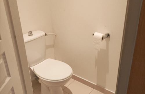 Jausiers Apartamento | Appartement T3 Mezzanine pour 6 Pers. avec Piscine et Sauna à Jausiers, Château des Magnans - FR-1-165B-9