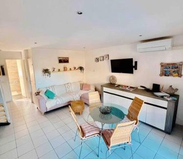 Le Pradet Apartamento | Appartement T3 Plage à 300m Les Oursinières