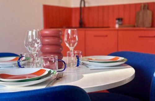 Castres Apartamento | Appartement Thème Années 60' l Baignoire Jets l Clim l Netflix