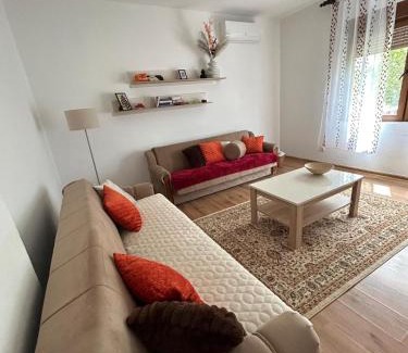 Mali Radic Apartamento | Appartement UNA La Bella 3*