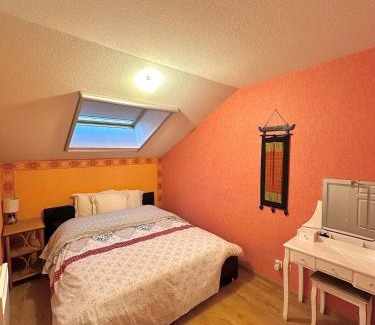 Vetraz-Monthoux Apartamento | Appartement vue sur le Chateau