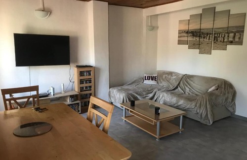Nans-les-Pins Apartamento | Appartement vue superbe ste Baume
