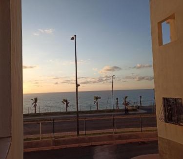 Ameur Apartamento | appartement vue sur mer plage des nations