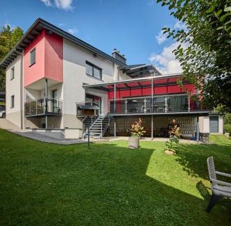 Schwarzach im Pongau Apartamento | Appartementhaus Goldnugget