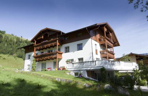 Kleinarl Casa | Appartementhaus Elmo Viehhauser KG