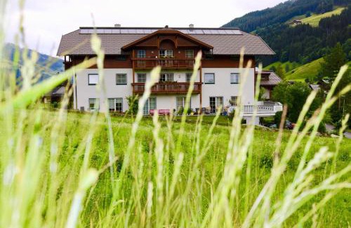 Kleinarl Casa | Appartementhaus Elmo Viehhauser KG