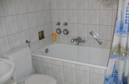 Bad Bellingen Apartamento | Appartementhaus im Grün
