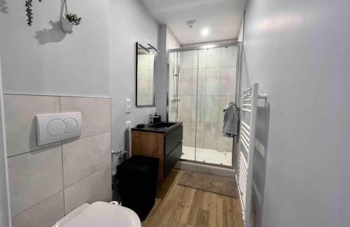 Besancon Apartamento | Appartements Climatisés Centre-ville/10 personnes