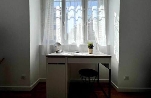 Besancon Apartamento | Appartements Climatisés Centre-ville/10 personnes