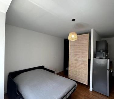 Besancon Apartamento | Appartements Climatisés Centre-ville/10 personnes