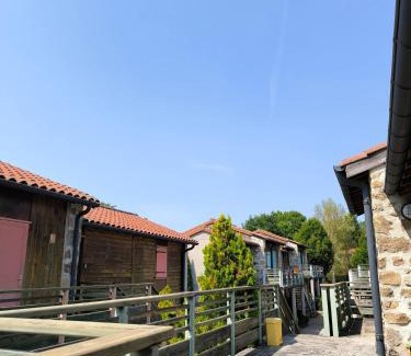 Chomelix Apartamento | Appartements indépendants dans chalet en Auvergne