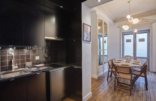 Notre-Dame-des-Champs Apartamento | Appartment St Germain des Pres by Studio Prestige