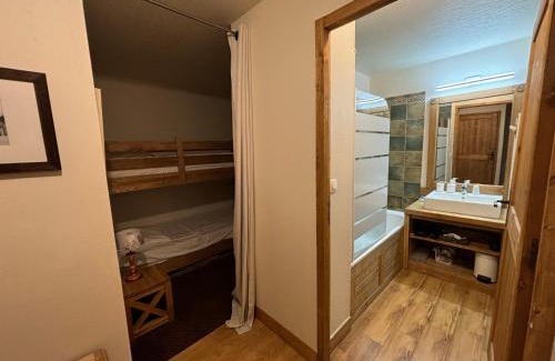 Saint-Lary-Soulan Apartamento | Apparts au Cœur de St-Lary - Piscine Chauffée et Sauna