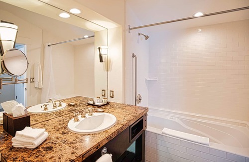 Lodi Hotel | Appellation Lodi - Wine & Roses Resort & Spa