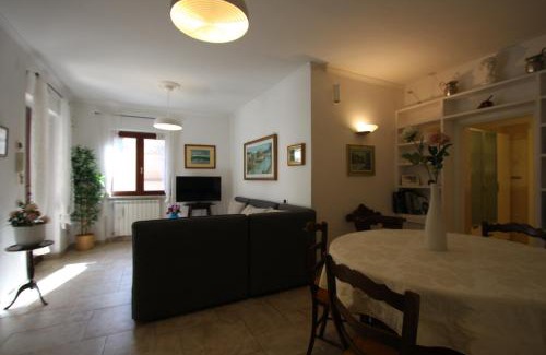 Capannelle Apartamento | Appia Antica 2BR with swimming pool