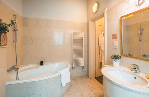 Mala Strana Hotel | Appia Hotel Residences