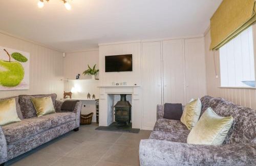Crantock Casa | Apple Barn