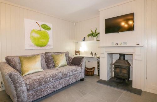 Crantock Casa | Apple Barn