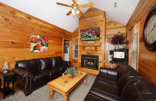 Pigeon Forge Chalet De Esquí | Apple Blossom by Eden Crest