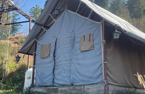 Theog Cabaña | Apple Retreat Resort