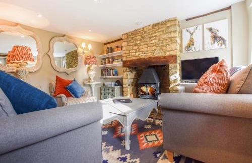 Bourton Casa | Appletree Cottage