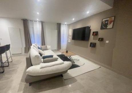 Saint-Etienne Apartamento | Apprt TOTEM Netflix et wifi gratuit